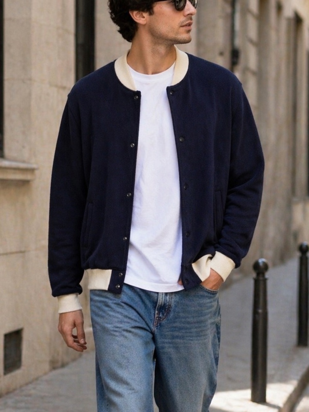 Chimala Navy Blue and Cream Sweater. 💯% Cotton